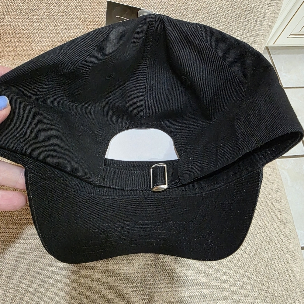 Disney Winnie the Pooh Pumpkin Pooh Bear Ball Cap Black NWT - Picture 9 of 12